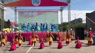 Более пяти тысяч детей приняли участие в параде 1 июня ч.1