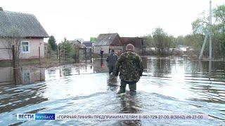 В Крапивинском округе затопило дачи