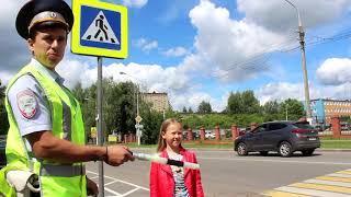 Варвара и инспектор ГИБДД о правилах безопасности на дороге!