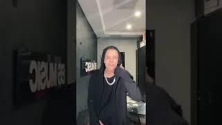 Егор Шип Вова, я просто танцую голой