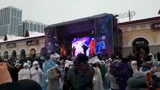 Парад Снегурочек в Уфе 03.01.2020