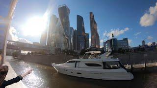 Moscow boat tour, river cruise (Moscow City to Zaryadye park) 4К | Тур по Москва реке на теплоходе.