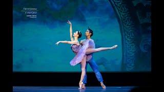 Le Corsaire. Ludmila Konovalova and  Young Gyu Choi