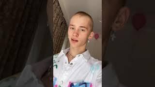 Даня Милохин показал себя как выглядел в дестве