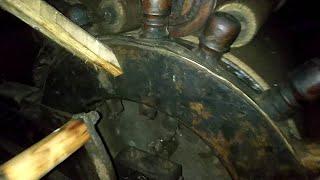 Заброшенная деревня Горнево. Удивительные машины среди руин
