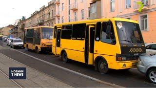 П’ятеро постраждалих у ДТП з маршрутками на узвозі Маринеско