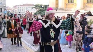 Венецианский карнавал, в котором участвуют все страны мира
