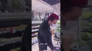 Дима Билан в продуктовом магазине.